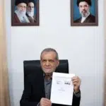 Trump semneaza acordul cu Iranul. SUA ridica blocada navala si deblocheaza 300 miliarde de dolari