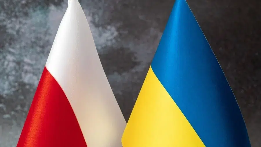 Polonia ameninta ca va bloca aderarea Ucrainei la Uniunea Europeana. Motivul este Stepan Bandera