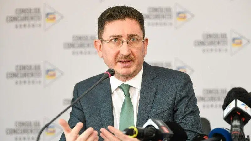 Amenda record de 710 milioane euro pentru zece banci. Bogdan Chiritoiu explica decizia