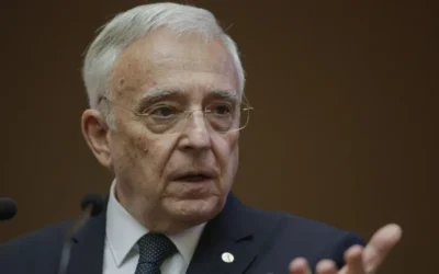 Consiliul Concurentei amendeaza 10 banci cu 3,73 miliarde lei. Isarescu avertizase inca din 2022