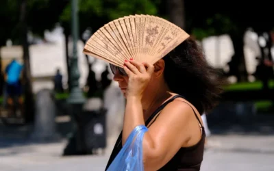 Temperaturile urca la 34 de grade in 12 judete. ANM anunta ploi torentiale si vijelii