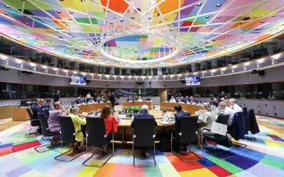 Liderii europeni incep negocierile pentru bugetul de 2 trilioane de euro. Suedia cere taieri masive