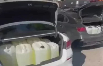 Armata rusa ascunde combustibil in masini civile. Traficul in sudul Ucrainei scade cu 71 la suta