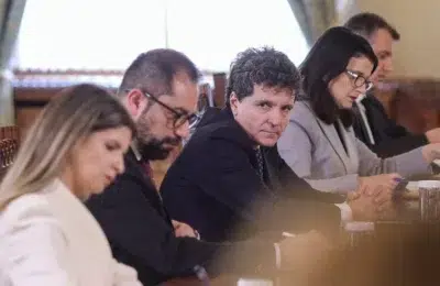 Nicusor Dan cere un guvern minoritar dupa esecul consultarilor. PSD si USR decid azi strategia