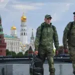 Familiile soldatilor rusi morti in Ucraina platesc mii de ruble pe clipuri generate de AI