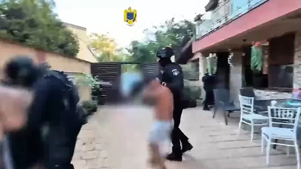 perchezitii clanuri Bucuresti