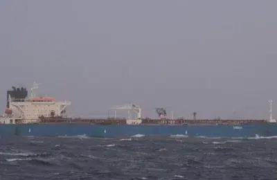 UE autorizeaza navele de razboi sa retina petrolierele rusesti in Mediterana. Noi reguli navale