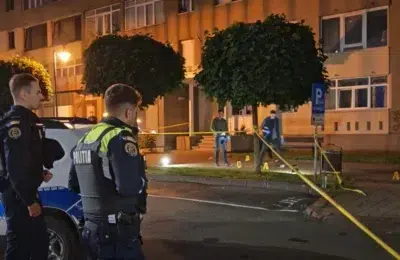 Politist ucis de propriul fiu pe o strada din Piatra Neamt. Tanarul de 22 de ani a fost retinut