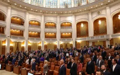 Parlamentul se pregateste sa voteze noul premier. PNL impune opt conditii stricte pentru PSD