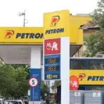 Pretul benzinei ajunge la 8,68 lei in Bucuresti. Cat costa carburantii in marile orase