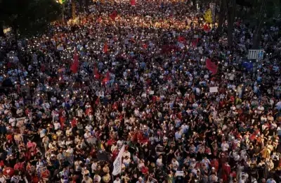 Proteste masive in Albania. Mii de oameni cer demisia premierului Edi Rama