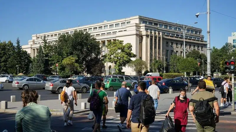 România a consumat creșterea viitoare. BNR anunță o datorie publică de 60 la sută din PIB