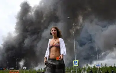 Ucraina loveste un depozit petrolier in Krasnodar. Expert militar cere rusilor sa opreasca razboiul