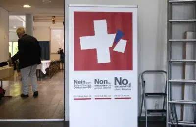 Elvetienii resping la referendum limitarea populatiei la 10 milioane. Cum au votat tinerii