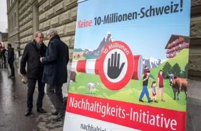 Elvetia voteaza limitarea populatiei la 10 milioane. Companiile se tem de blocajul economic