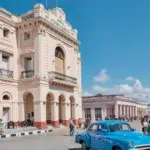 Partidul Comunist din Cuba aproba reforme capitaliste. Guvernul reduce aparatul de stat
