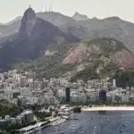 Schimb de focuri in Rio de Janeiro. 60 de turisti raman blocati la un punct de observatie