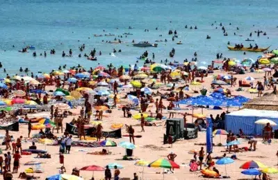Turistii straini au lasat 5 miliarde de euro in Romania in 2025. Americanii conduc clasamentul