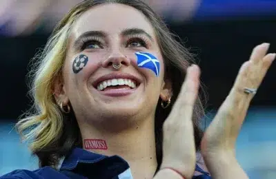 Zborurile spre SUA cresc cu 1000 la suta pentru Cupa Mondiala. Scotia ia cu asalt America