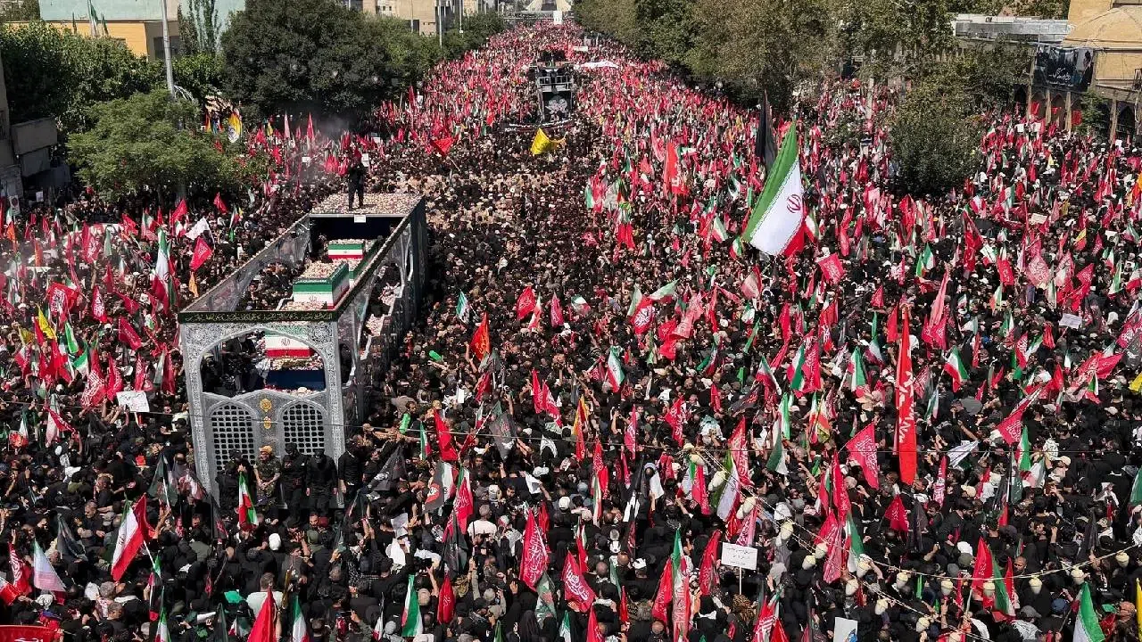 Ali Khamenei funeralii Teheran