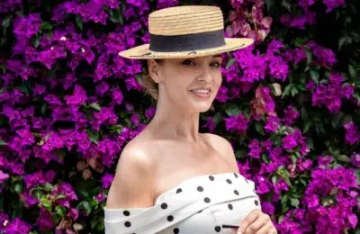 Andreea Marin petrece 16 ore pe zi in gradina proprie. Vedeta dezvaluie ritualul ei matinal