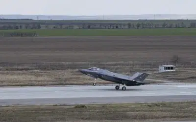 Baza 86 Aeriana Borcea dezminte zvonurile despre pilotii F16. Identitatea lor ramane secreta