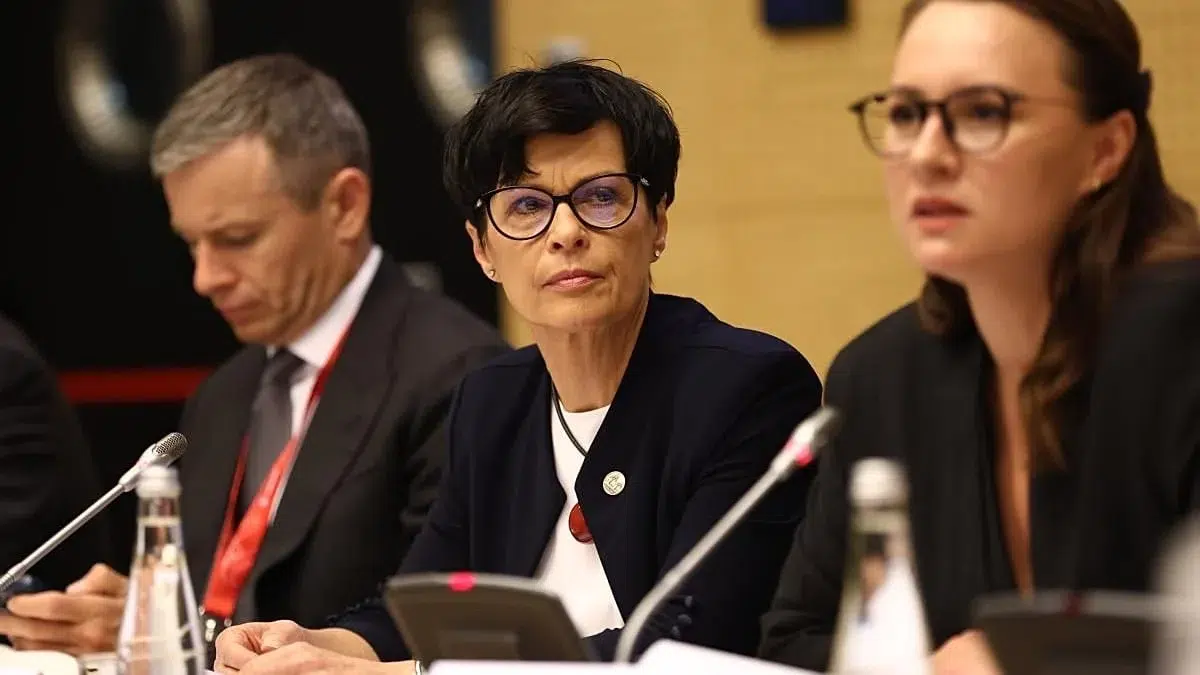 Extinderea UE blocheaza Comisia Europeana din lipsa de personal. Muntenegru vrea aderarea in 2028