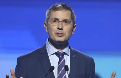 Fostul vicepremier Dan Barna audiat la DNA. Tribunalul suspenda deciziile congresului PNL