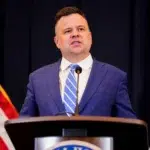 CIA si FBI refuza planul lui Donald Trump. Agentiile blocheaza centralizarea datelor secrete