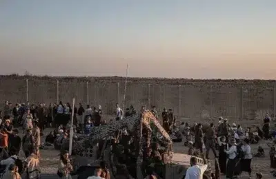 Mii de israelieni protesteaza la bariera cu Fasia Gaza. Ei cer reinfiintarea coloniilor