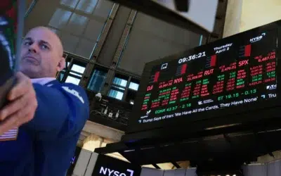 Fitch anunta o corectie majora pe piata tehnologiei. Investitiile in AI ating 700 de miliarde
