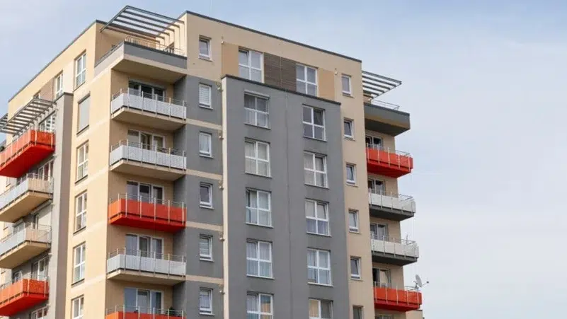 Tranzactiile imobiliare scad cu 9 la suta. Gabriel Biris anunta o ajustare a pietei pe 5 ani