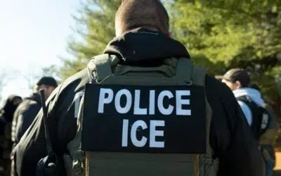 ICE suspenda opririle in trafic in SUA. Doi imigranti au fost impuscati mortal