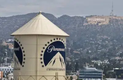 11 state americane dau in judecata Paramount. Fuziunea de 110 miliarde de dolari este blocata