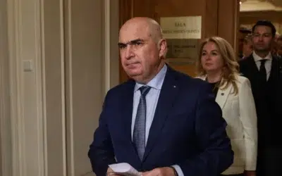 Renate Weber a incasat 306.624 lei dupa expirarea mandatului. Guvernul ramane demis de doua luni