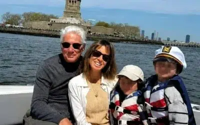 Richard Gere publica imagini rare cu familia in New York. Actorul pregateste trei filme noi