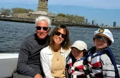 Richard Gere publica imagini rare cu familia in New York. Actorul pregateste trei filme noi