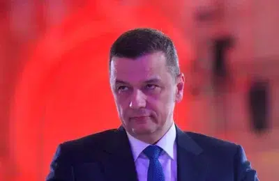 Sorin Grindeanu caută Legea salarizării la Parlament. Liderul PSD atacă Guvernul Bolojan