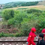 Trenul Iasi Timisoara a lovit o masina. Doi barbati au murit pe loc in accident
