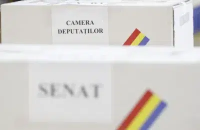 USR si AUR cer alegeri anticipate. PSD si PNL refuza dizolvarea Parlamentului