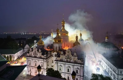 5 oameni au murit in atacul asupra manastirii din Kiev. Imagini false ascund implicarea Rusiei