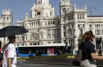 Obiceiurile spaniolilor la 40 de grade. Cum rezista europenii din sud in fata caniculei