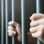 Fermier italian condamnat la 16 ani de inchisoare. A abandonat un angajat mutilat care a murit