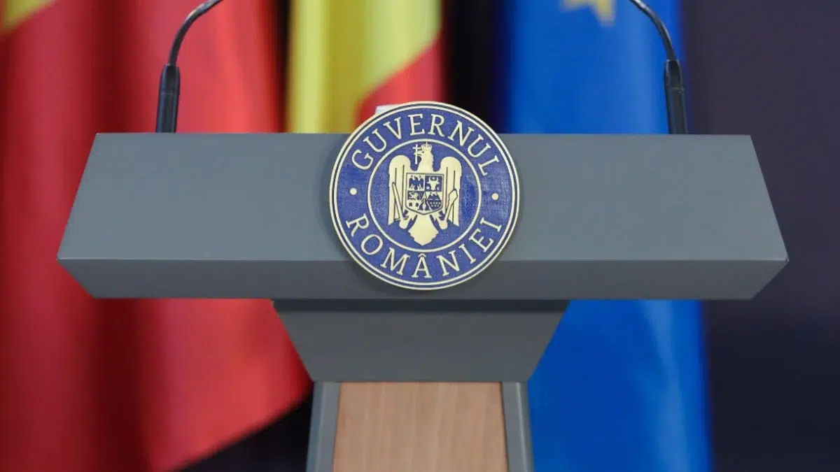 AUR ajunge la 36,4% in intentia de vot. Peste 33% dintre romani cer alegeri anticipate