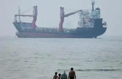 SUA și Iran negociază separat în Qatar. Emisarii pregătesc un acord