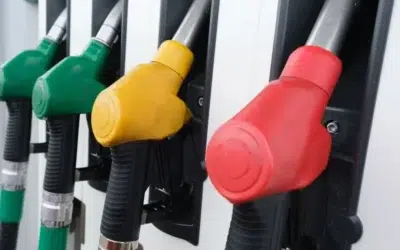 Prețul benzinei standard ajunge la 8,58 lei pe litru. Cât costă carburanții în marile orașe