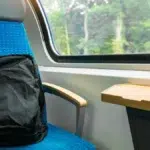 Olanda interzice bagajele pe scaunele din tren. Noua regula se aplica si in vagoanele goale