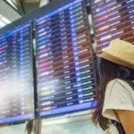 Parlamentul European schimba regulile de zbor. Bagajul de mana intra in pretul biletului