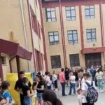 Elevi cu media 8,82 raman nerepartizati la liceu. Ministerul Educatiei anunta etapa a doua