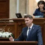 PNL cere sesiune extraordinară pentru banii din PNRR. Bolojan cheamă parlamentarii din vacanță